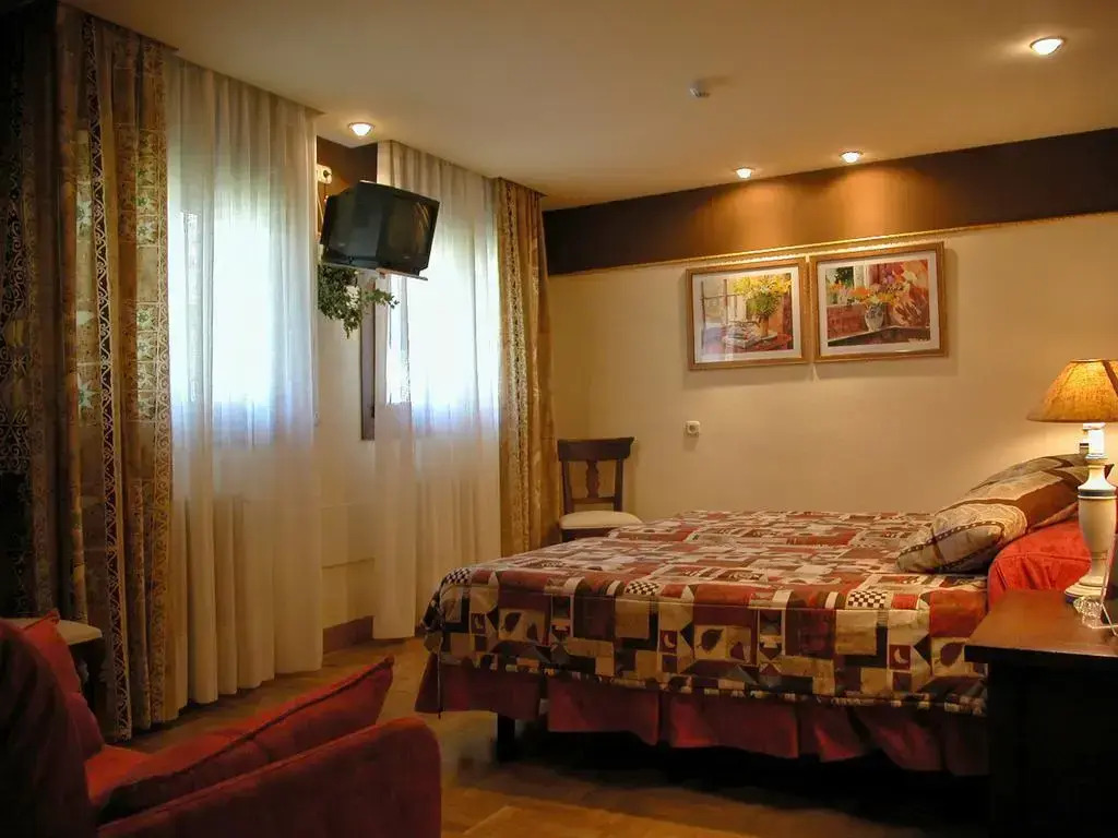 Hostal Arostegui