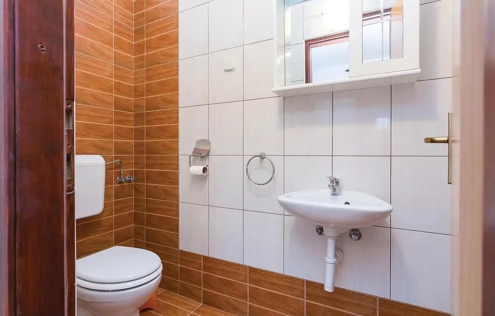 Nice Apartment in Vir With 3 Bedrooms