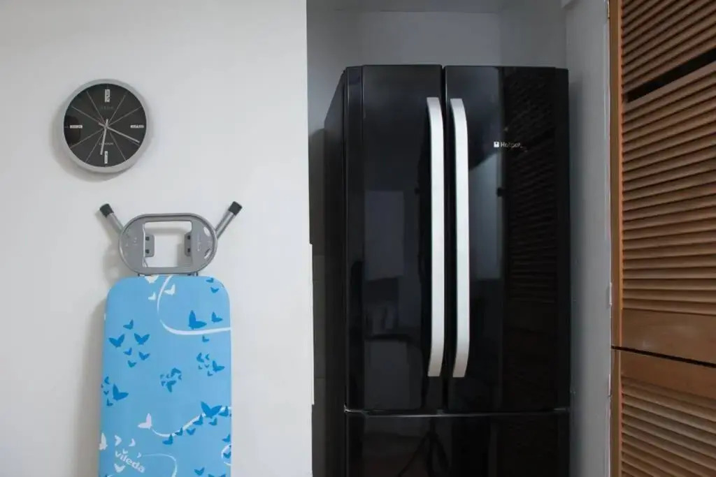 Brynglas Newport flat sleeps 8 - Mycityhaven