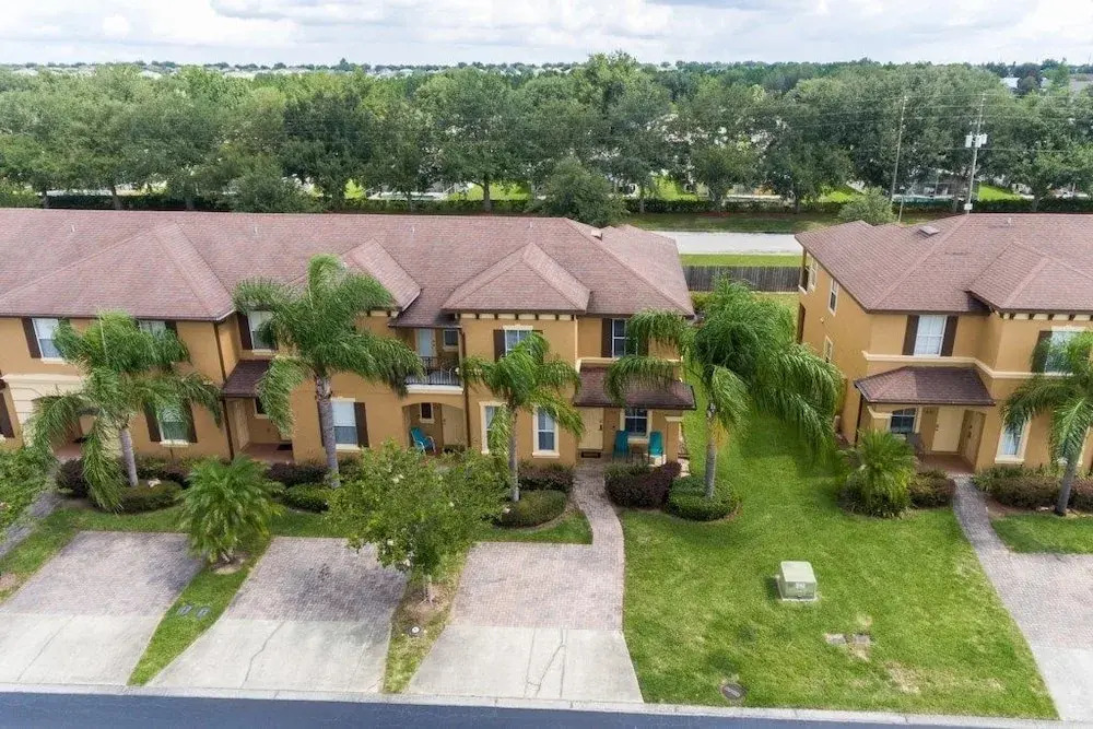 4BR Townhome in Regal Palms by SHV-302