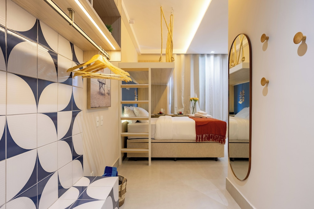 Stay Home Luxo | 1min Praia Gonzaga | Rooftop, Piscina, Sauna & Gym