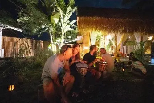Nautilus Resort Hostel & Hammocks