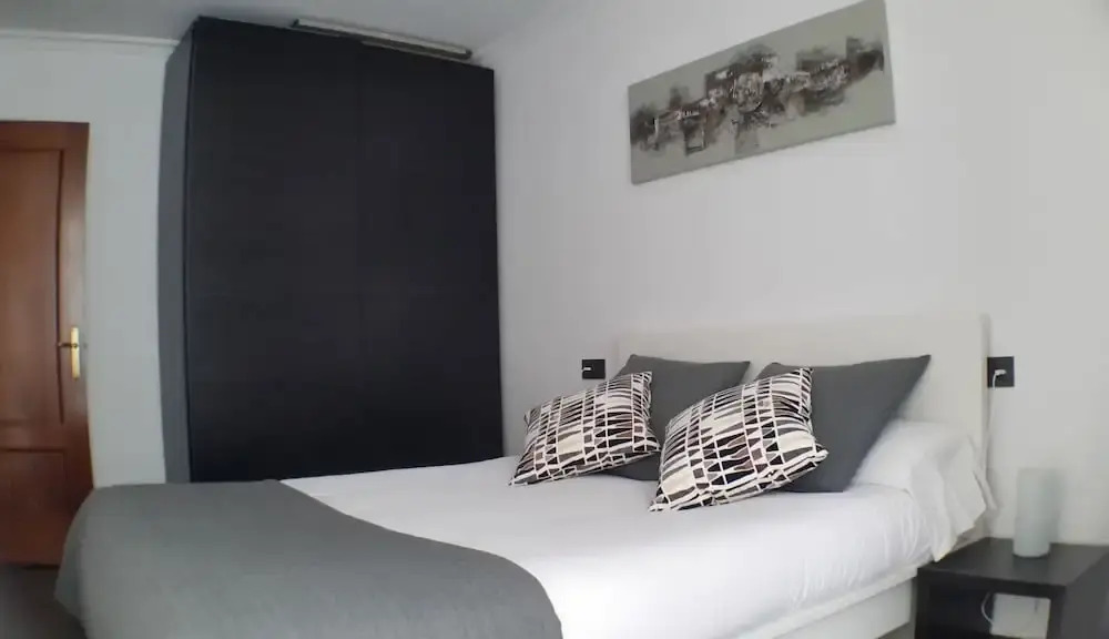 Triana Boutique Apartments by Hommyhome
