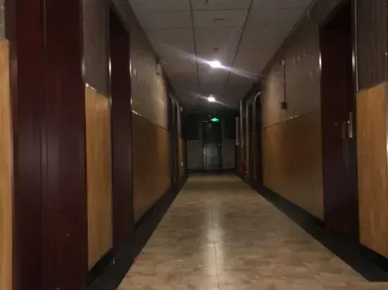 Luliang Starlight Hotel