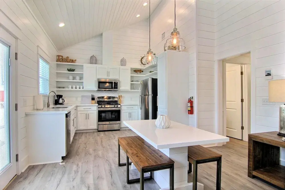 Old Town Unit 18 2 Bedroom Cottage