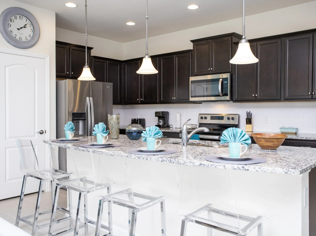 St-Longinus-Windsor  8936 Sydney Ave, Kissimmee, Us