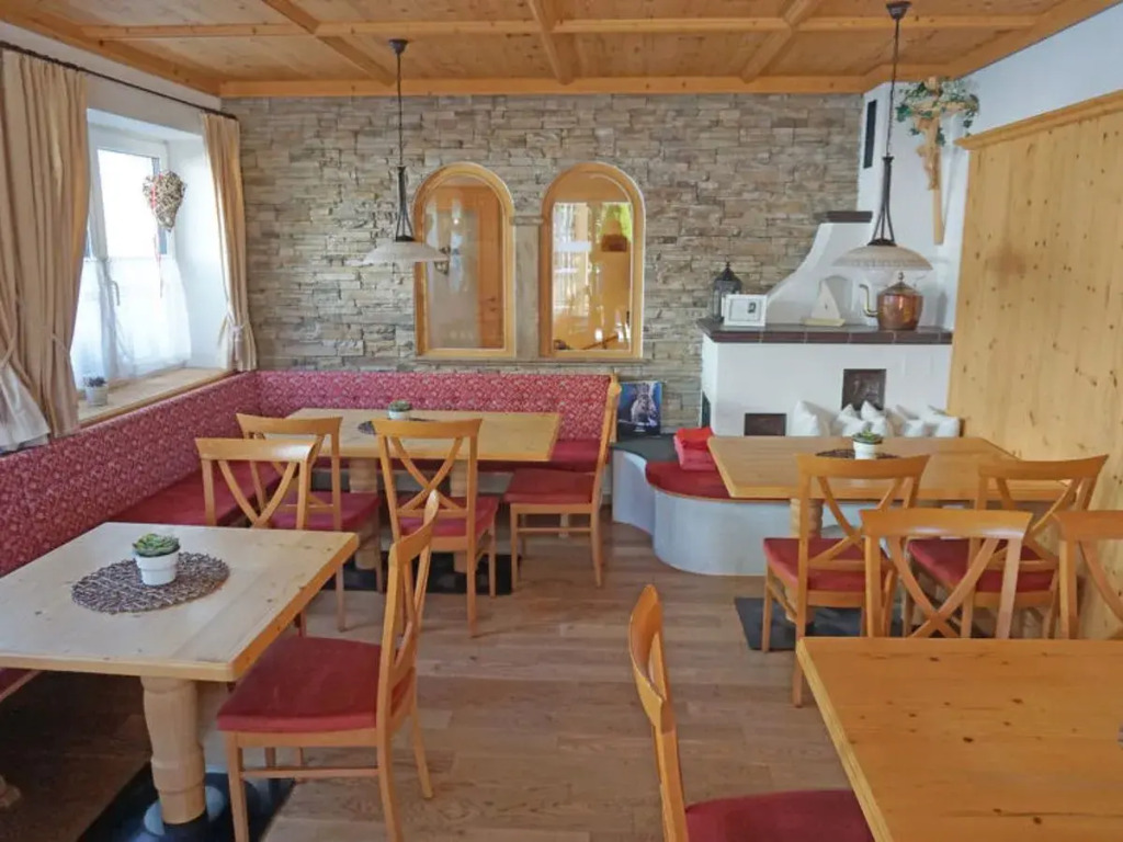 Apartment Ladis Fiss
