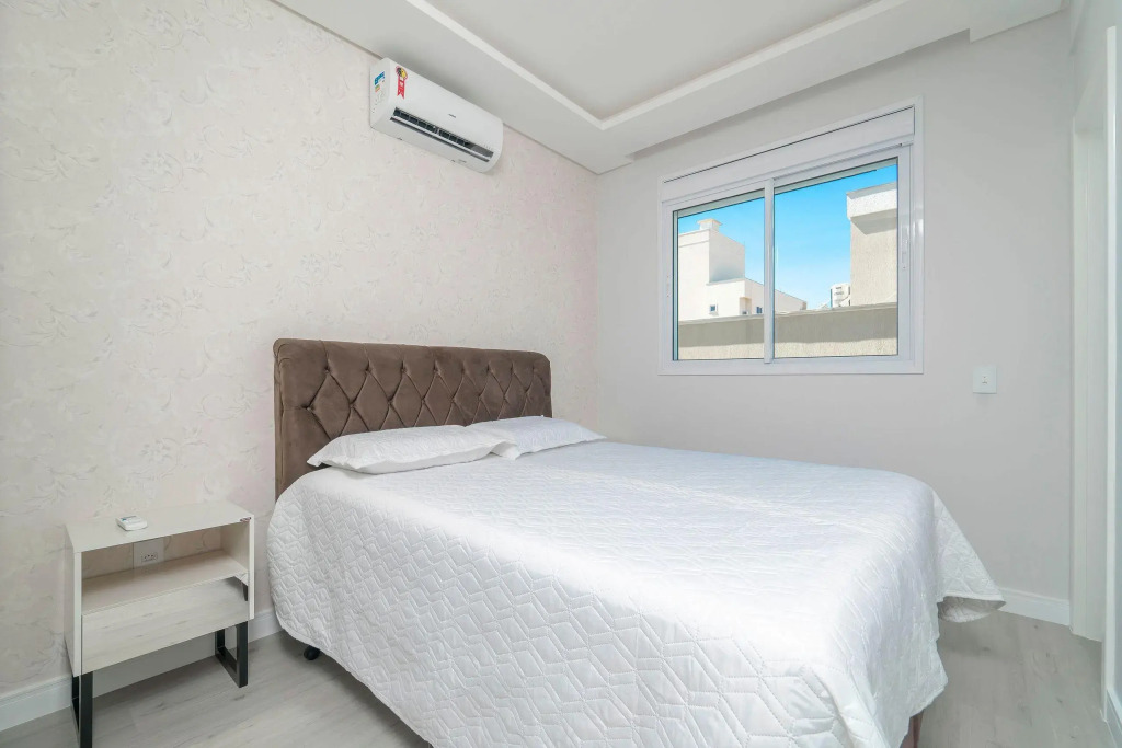 Aluguel Apartamento 2 Quartos com Piscina