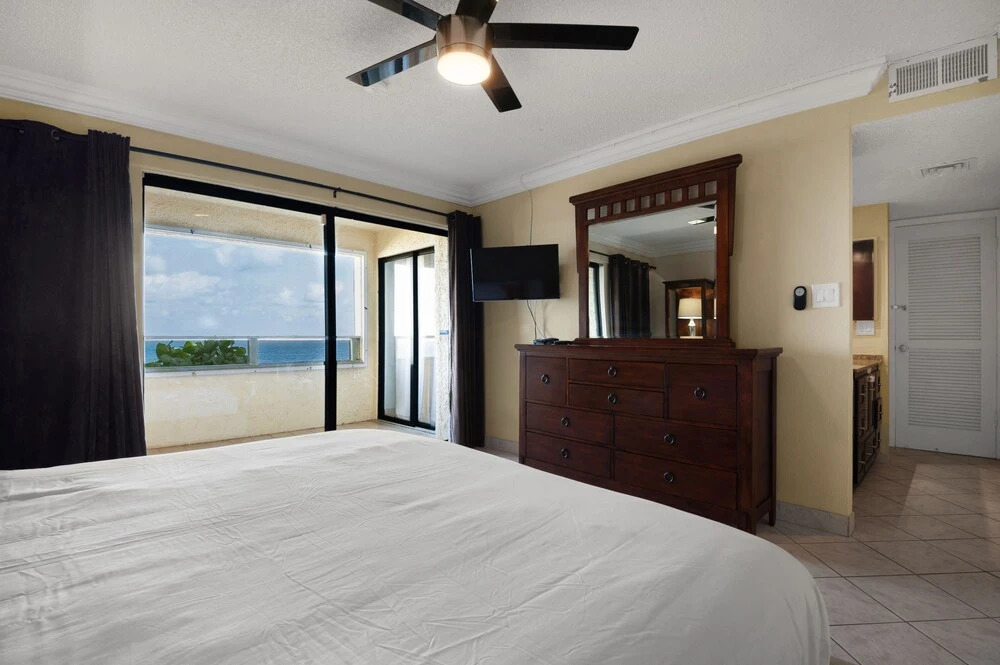 The Lookout Condo