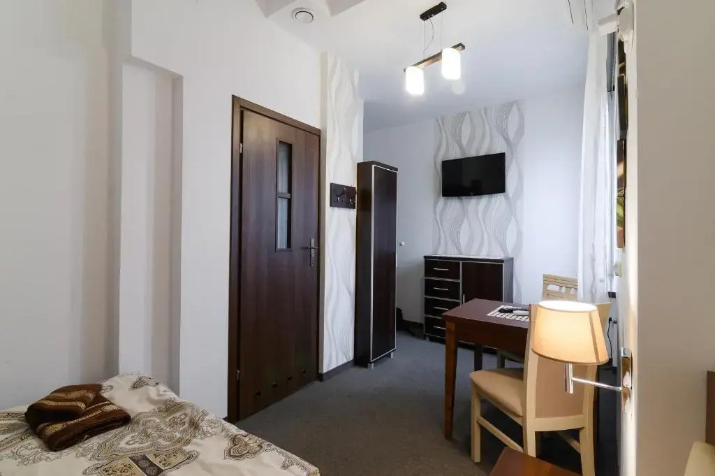 Astra Apartments