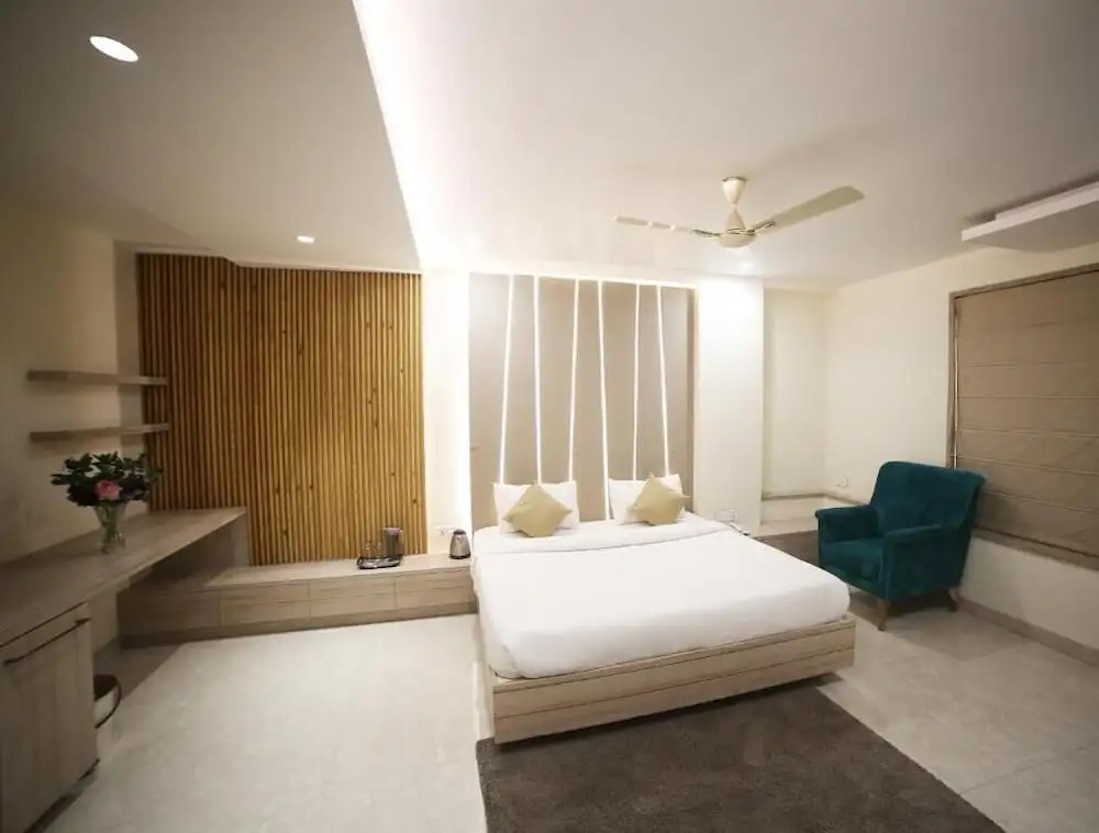 Hotel Avantika