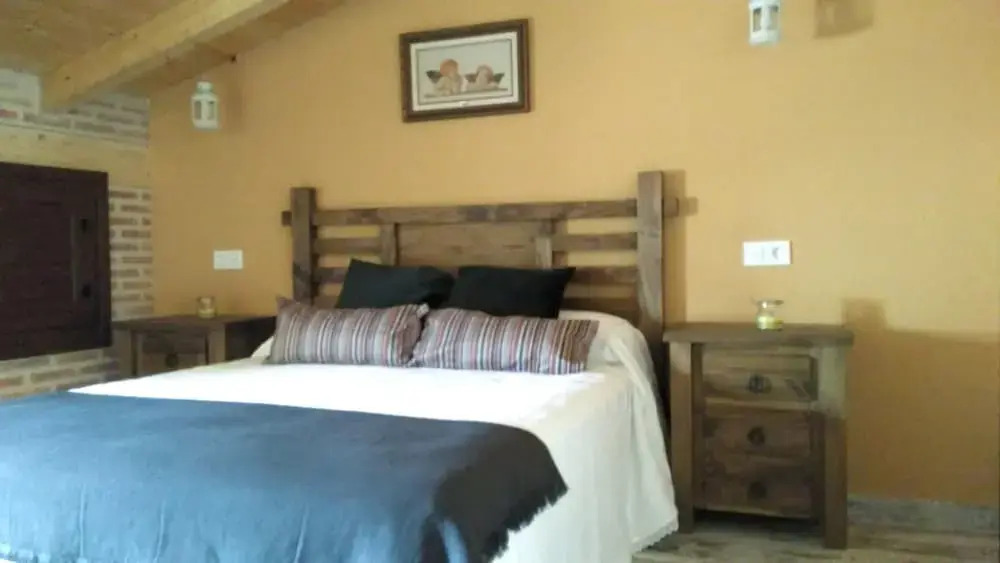 House With 3 Bedrooms in Alaejos, With Enclosed Garden and Wifi