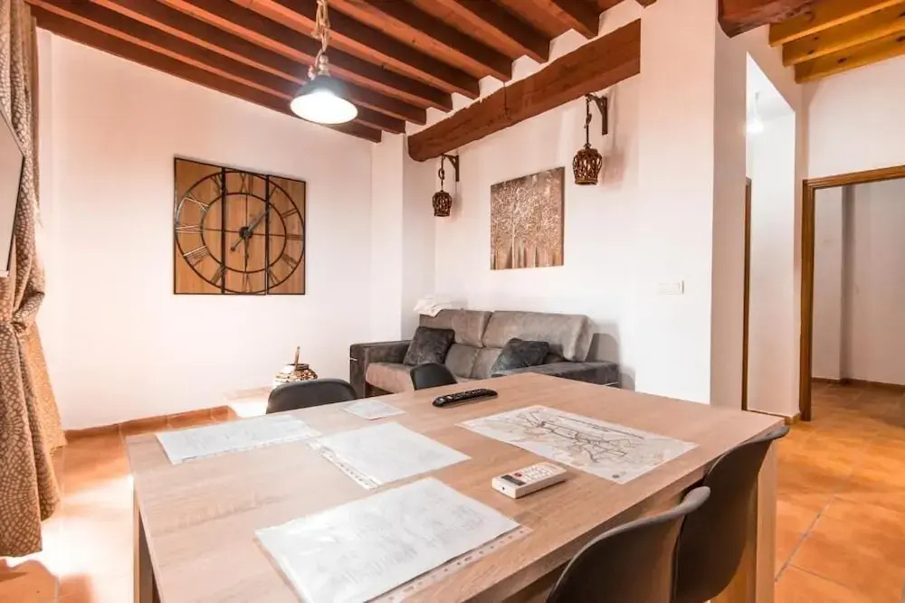 Apartamento Completo Pernaleros Centro