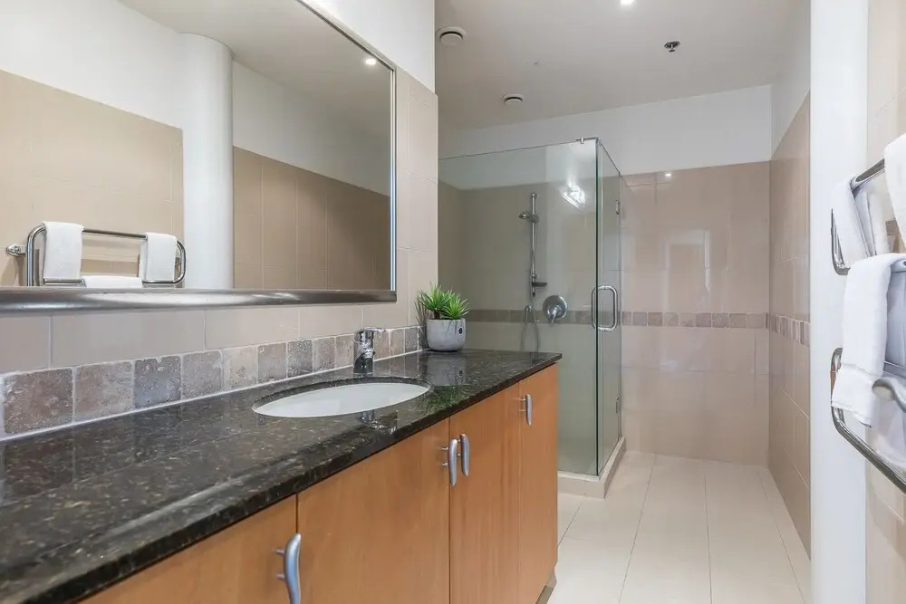 QV Waterfront Apt on Princes Wharf - 941