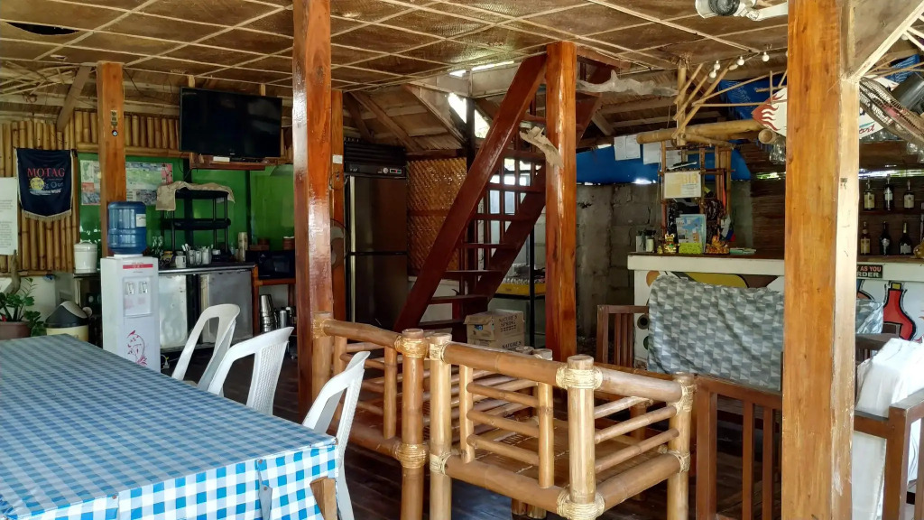 HangOut Beach & Resort