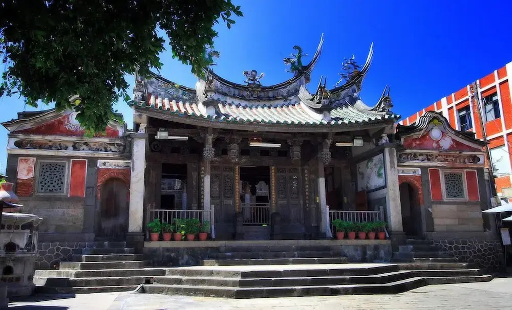 Hexing Hotel