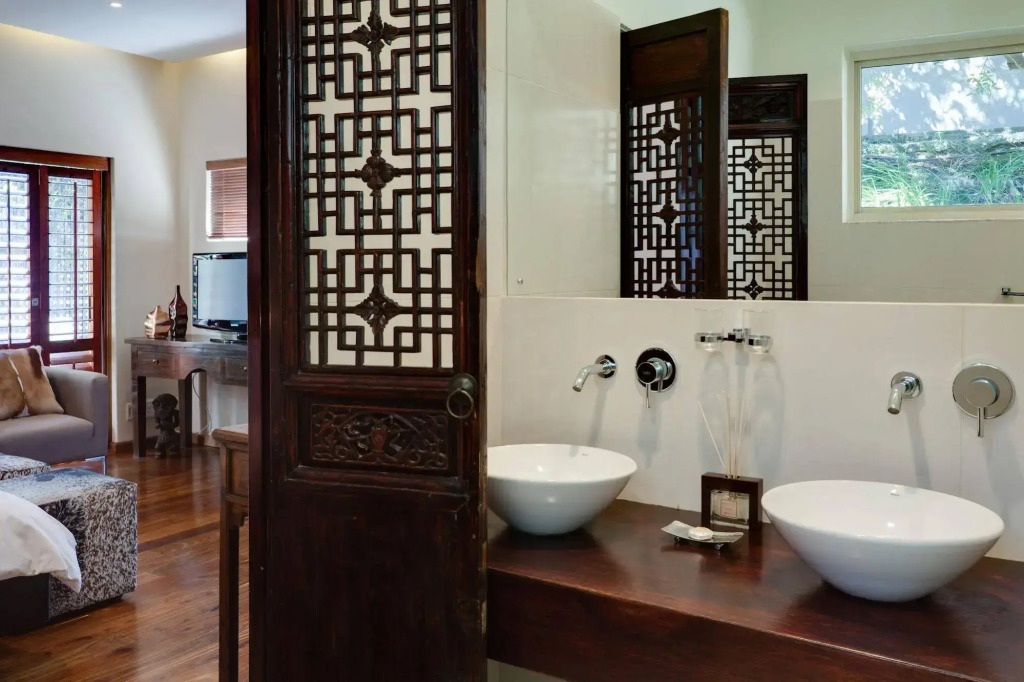 The Cape Bali Luxury Villa with Ocean Views in Camps Bay