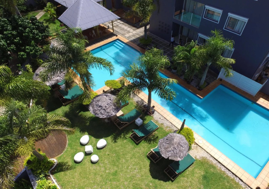 Coconut Palms Resort & Diamond Casino