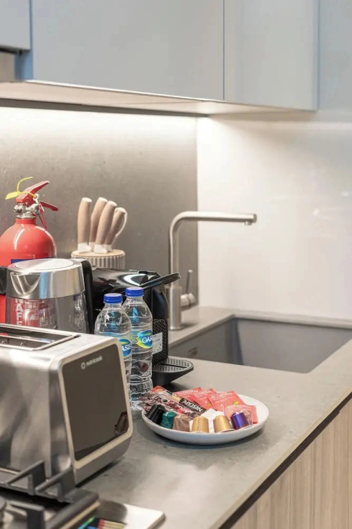 PVH - Royal Regency - Modern Studio