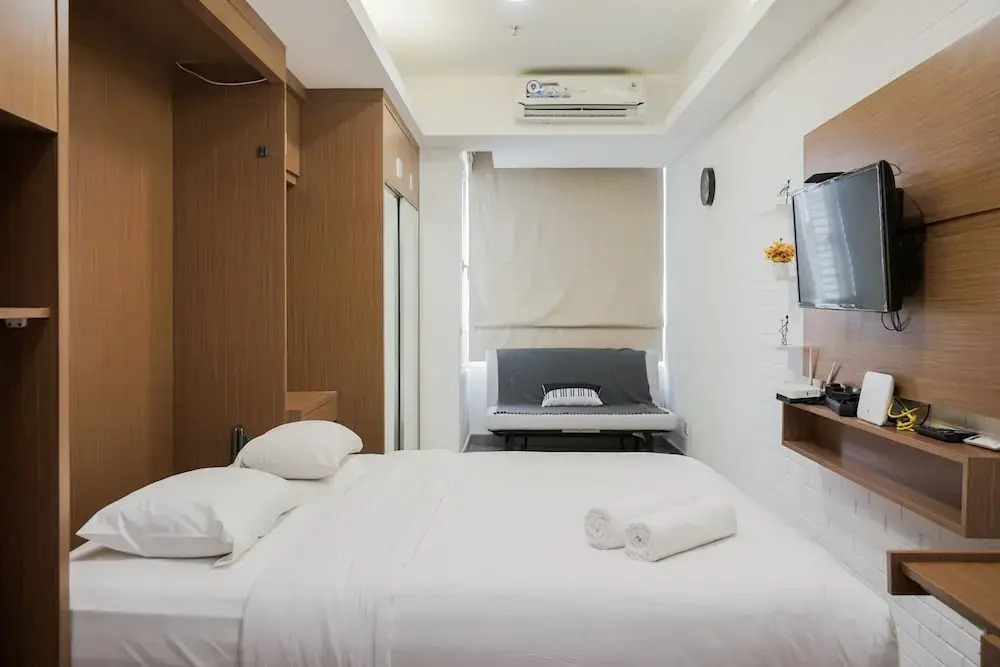 Elegant and Comfortable Studio at Skandinavia Apartment
