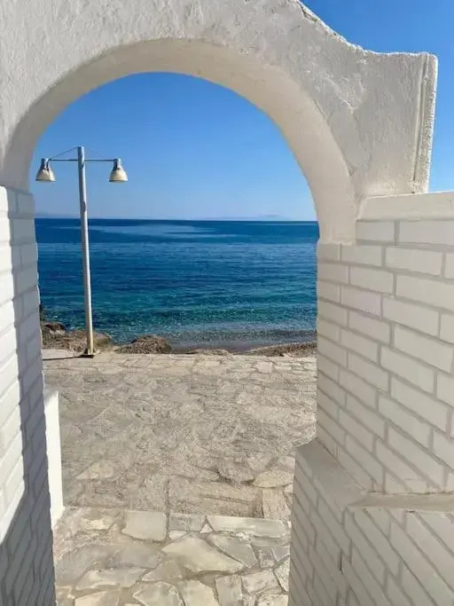 Cavos Studio by the sea (North)