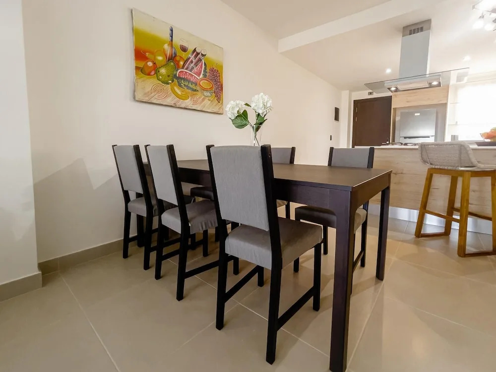 Space and Comfort for Your Beach Vacation
