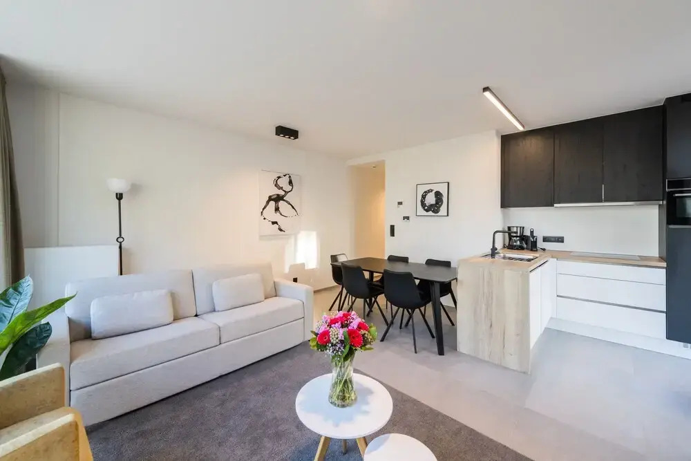 Belcasa Beach Suites & Lofts Aparthotel