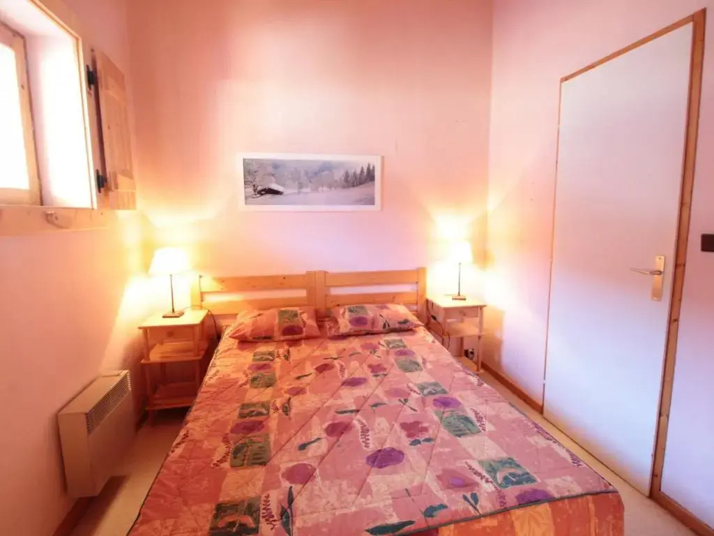 Appartement Les Carroz d'Arâches, 4 pièces, 8 personnes - FR-1-572-88