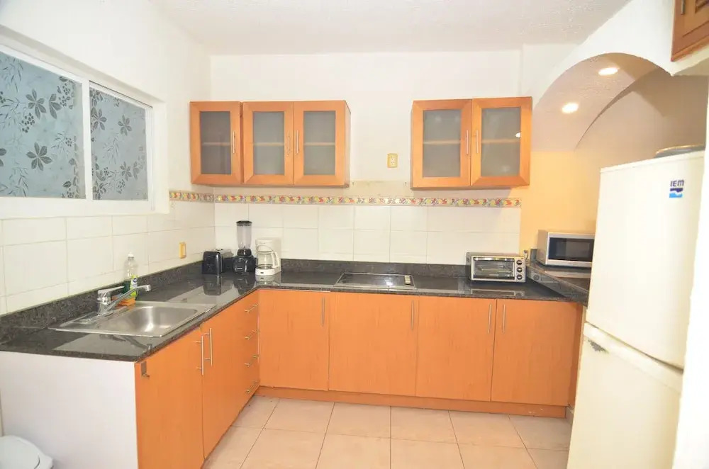 Ground level Apartment w Balcony RDS