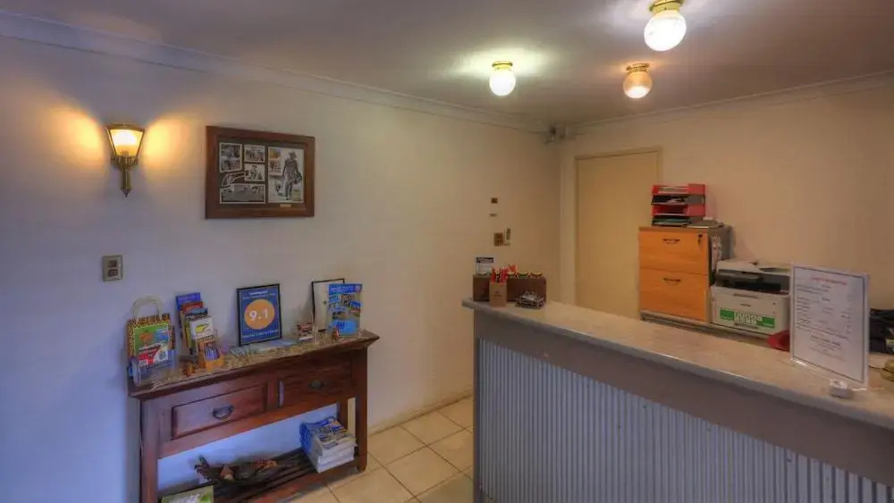 Wondai Colonial Motel & Ivorys Restaurant
