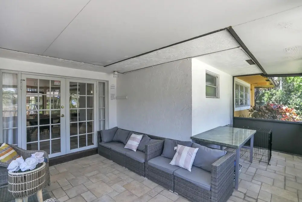 Miabella Of Hollywood 3 Bedroom Home by RedAwning