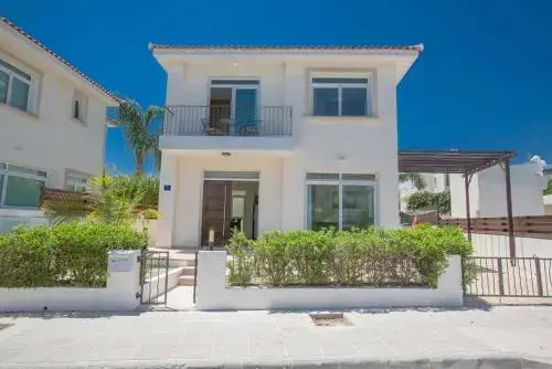 Beautiful 5 Star Holiday Villa in a Prime Location in Protaras, Book Early To Secure Your Dates, Protaras Villa 1257