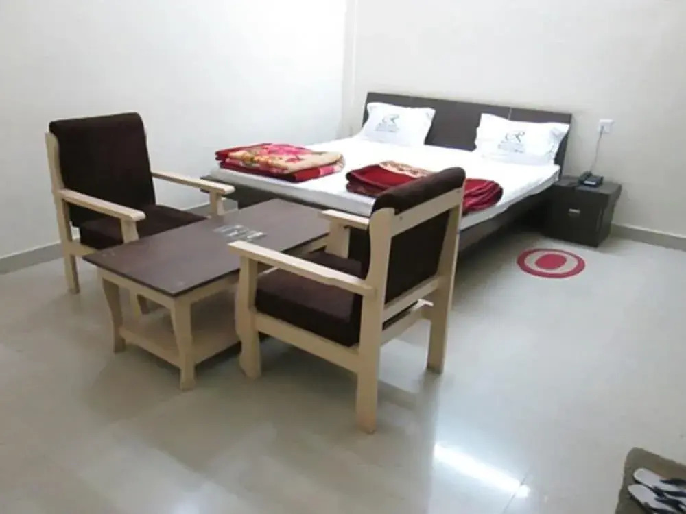 Ramprastha Hotel