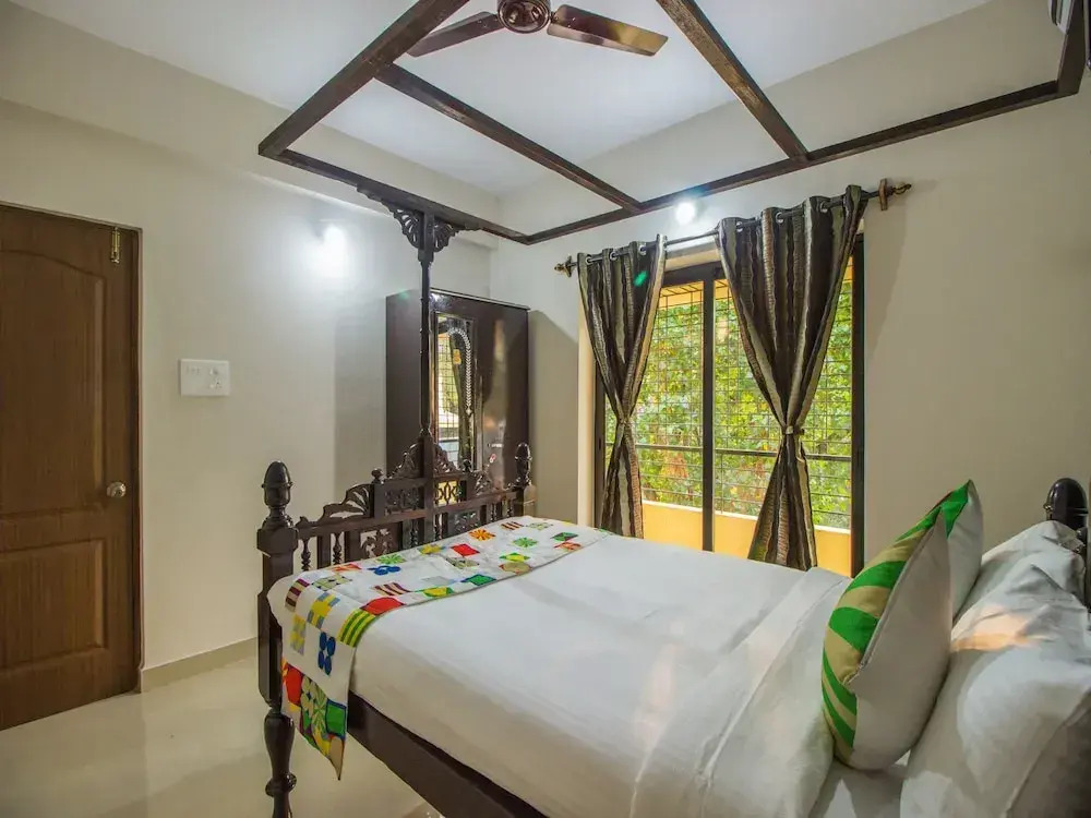 Oyo 11349 Home Sunny 2Bhk Siolim