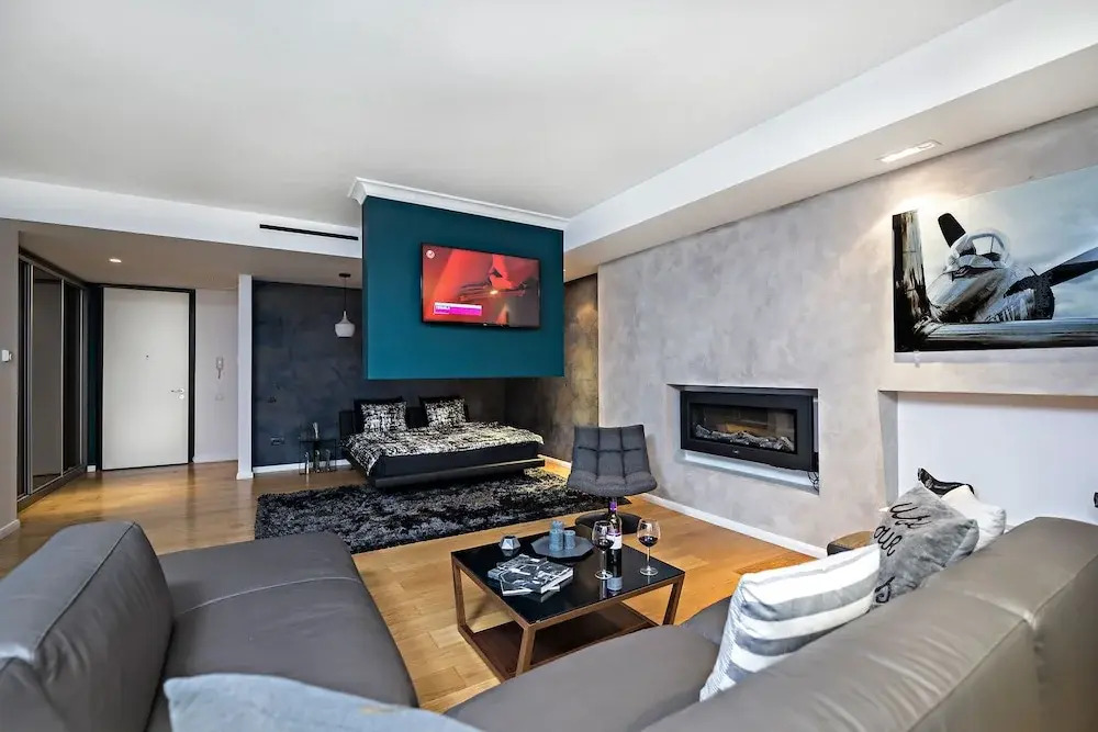 Vernescu Luxury Residence