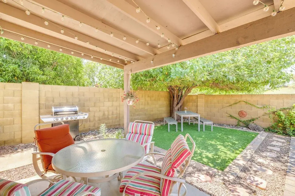Centrally Located Glendale Home w/ Yard & Grill