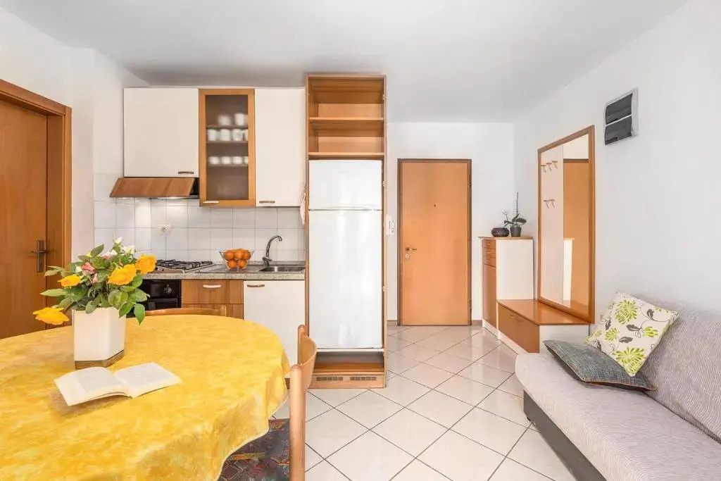 Apartment Batana