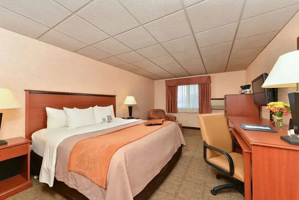 Garner Hotel Butte by IHG