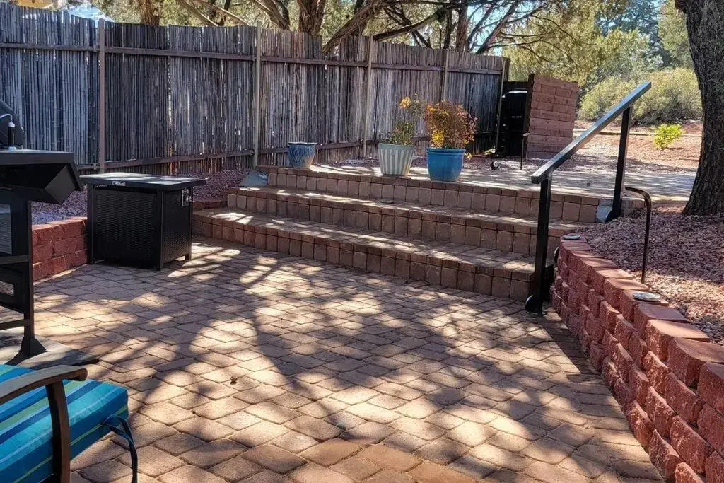 Serene New Build,1 bdrm guesthouse in Red Rock Country in W. Sedona
