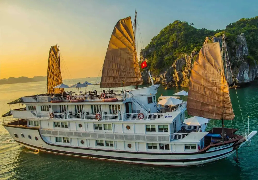 Le Journey Luxury Cruise
