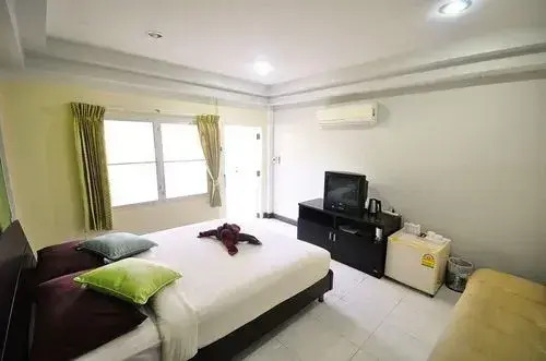 Krabi Flora Hotel