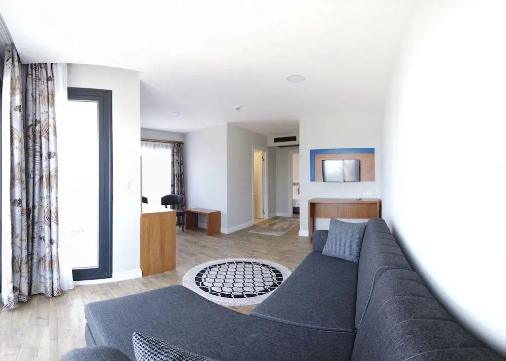 HOUDİNİ HOTEL