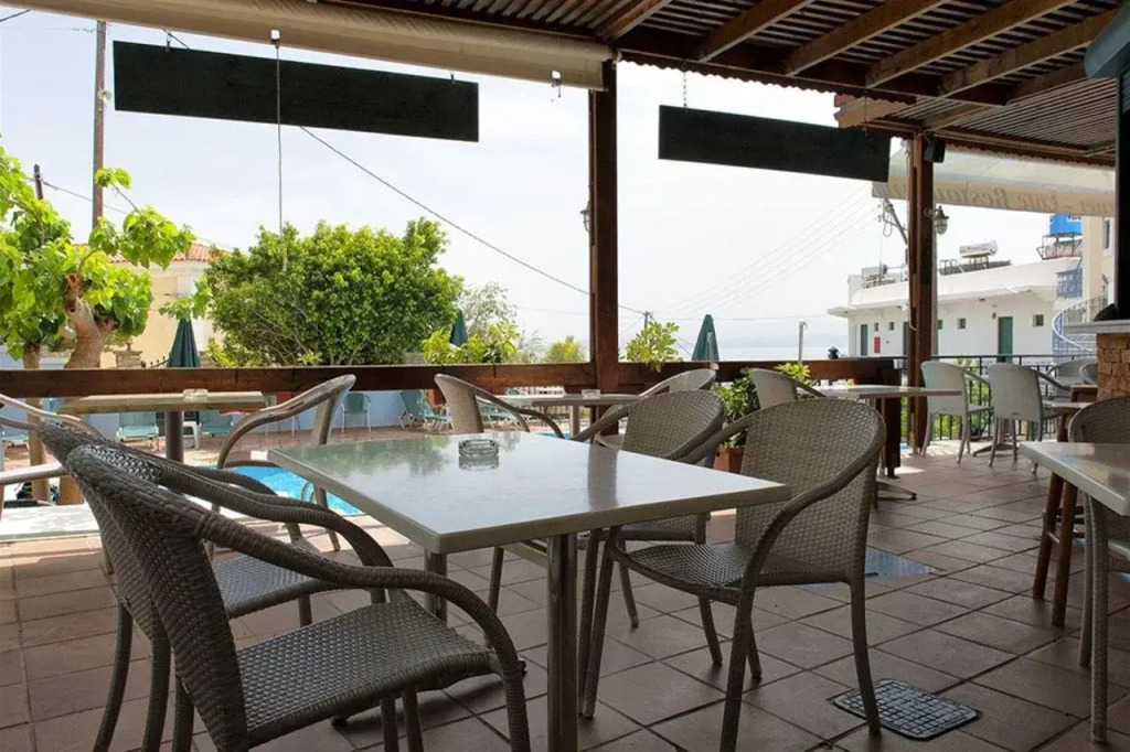 Ariadne Apartments & Studios