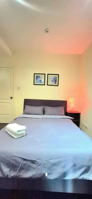 Luxurious 2BR Condo in Makati City With Stunning Views