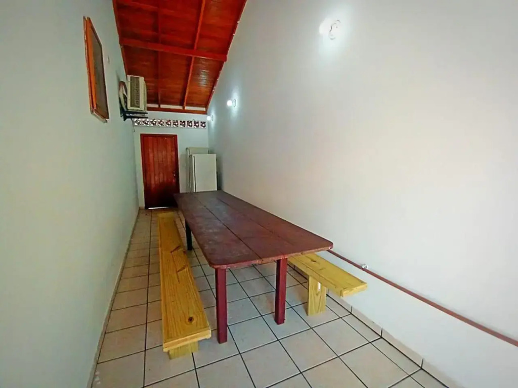 CASA ARMANI 50 metros DA PRAIA MARISCAL BOMBINHAS