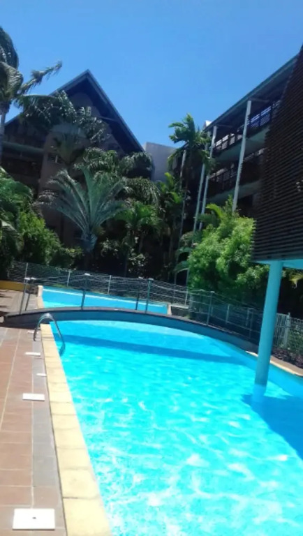 Apartment With one Bedroom in Saint Denis, With Shared Pool, Enclosed Garden and Wifi