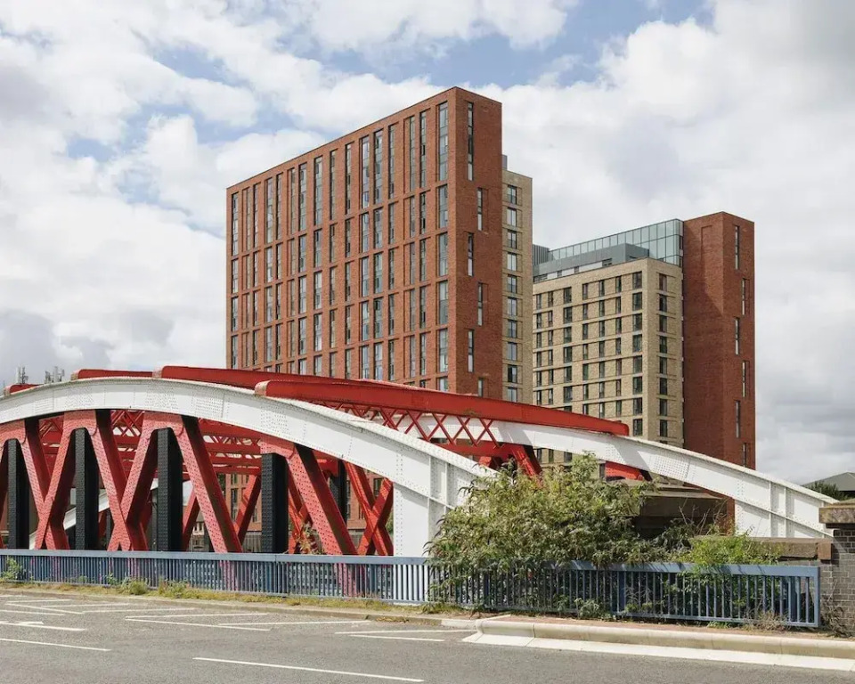 Manchester Terrace Retreat-cinema & Free Parking