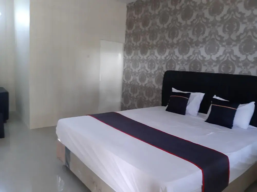 Collection O 92868 Nusantara Hotel
