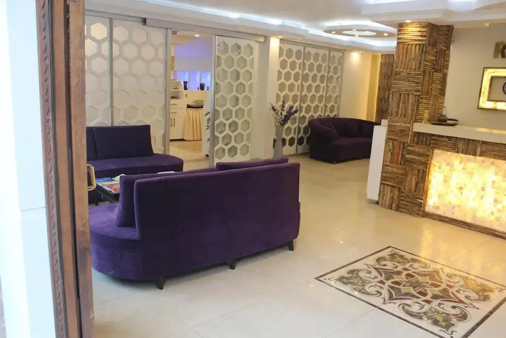 Grand Harsena Hotel