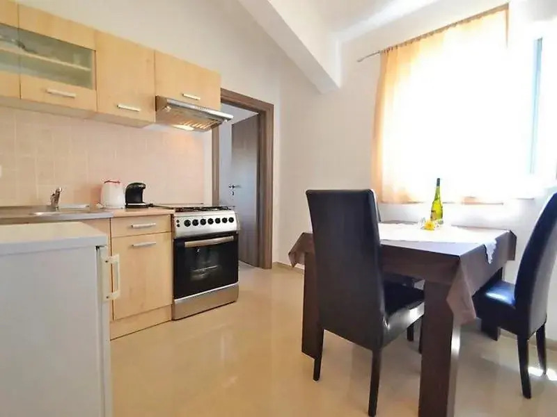 Apartments Bili